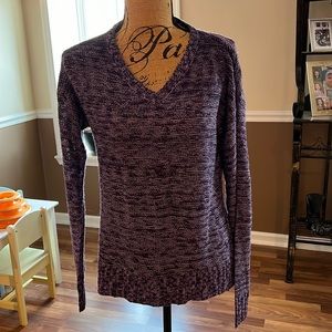 Arizona Jean co size large purple vneck sweater with two large slits on sides